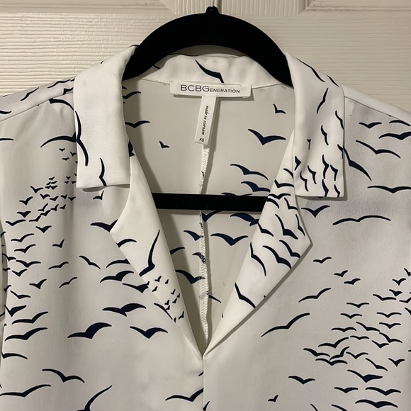 BCBGeneration blouse - Picture 2 of 3